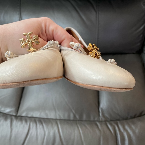 Tory Burch flats only worn once! - Picture 4 of 4